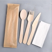 Fabrication OEM sur mesure de couverts jetables biodégradables en amidon de maïs, fourchette, couteau et cuillère modernes pour restaurants occidentaux de steaks