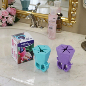 Soporte de Silicona para Pintura de Uñas, Herramienta de Soporte de Esmalte de Uñas Portátil y Reutilizable, Diseño Ajustable Antiderrames PARA EL Cuidado DE LAS Uñas - Product Image 5