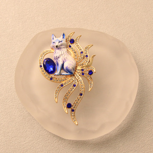 キツネ動物ブローチ女性男性用高級ジュエリーファッションアクセサリーパーティーギフトピン - Product Image 5