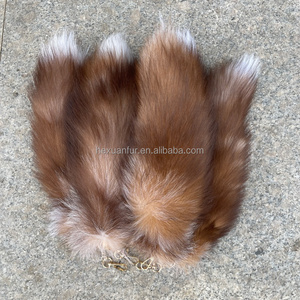 Chaveiro Grande de Pele de Raposa Prateada Genuína, Caudas de Raposa Vermelha e Dourada para Chaveiro - Product Image 4
