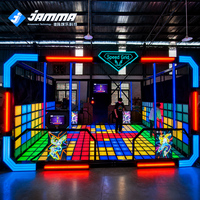 Sol interactif en acier et verre robuste avec LED, étanche IP65, capacité de charge de 500 kg, sol de jeu actif pour usage commercial