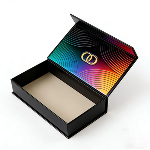 Boîte à parfum à fermeture magnétique en feuille d'or avec logo imprimé UV quadricolore et marquage à chaud pour applications cadeaux et artisanat - Product Image 3