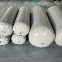 Garde-boue de pare-chocs de bateau marin gonflable en PVC à usage intensif Tubes de ponton Garde-boue gonflable pour la navigation de bateau