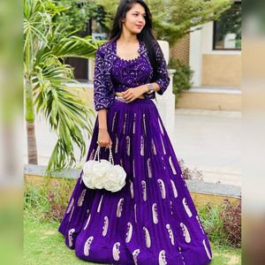 Lehenga Choli de boda para la próxima temporada diseñador indio estilo Bollywood Lehenga Choli para mujer a precio mayorista - Product Image 1