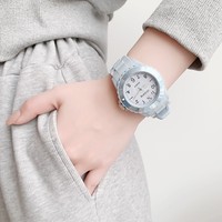 Montre Enfant Mignonne 2026 pour Garçons et Filles, Montre à Quartz Parfaite pour l'École Primaire, Montre à Quartz en Silicone Colorée pour Sports de Plein Air, Couleurs Bonbon
