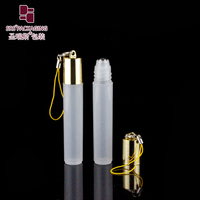 Flacon roll-on mini SRS anti-fuite de 7 ml avec crochet de suspension pour soins du cuir chevelu et anti-démangeaisons