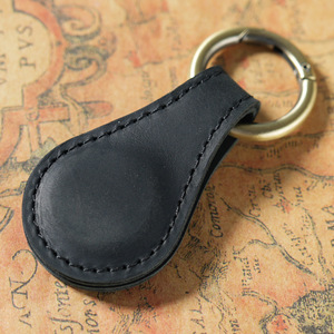 Porte-clés magnétique portable en gros, noir, marron, vert, rouge, en cuir de vachette rétro, accessoires de jouets d'extérieur - Product Image 6