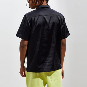 <span class=keywords><strong>Camicia</strong></span> da <span class=keywords><strong>Uomo</strong></span> <span class=keywords><strong>Nera</strong></span> in <span class=keywords><strong>Raso</strong></span> di Seta, Manica Corta, Stile Streetwear, Casual con Bottoni - Product Image 5