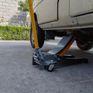 Большой красный 3-тонный гидравлический Напольный домкрат с двойным поршнем, быстрый подъем для автомобиля-Новая Железная конструкция - Product Image 6