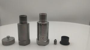 Sensor de vibración Bently Nevada 4-20mA 177230-02-01-05 Transmisor sísmico - Product Image 3