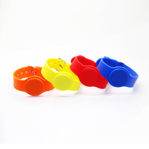 RFID Soft Silicone Armband RFID verstellbares Armband Armband für Events/Smimming - Product Image 1