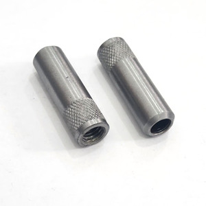 Pernos Roscados Internos Moleteados Hechos a Medida, Cabeza Redonda de Acero Q235 de 1.0 mm para Aplicaciones de Expansión - Product Image 4