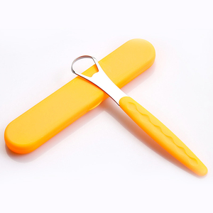 Xách tay 1 miếng đặt lưỡi <span class=keywords><strong>scraper</strong></span> chống lại hơi thở hôi lưỡi <span class=keywords><strong>scraper</strong></span> Cleaner với du lịch trường hợp lưỡi Cleaner - Product Image 5