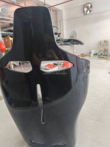 Siège de performance en fibre de carbone de luxe 3K - Siège en cuir et garnitures pour la course et le gaming - Product Image 4