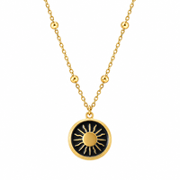 Collier Pendentif Soleil Vintage en Acier Inoxydable Doré, Bijou Unisexe avec Émail Noir, Collier Solaire Anti-ternissement pour Hommes et Femmes