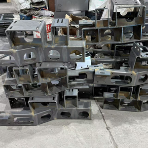 Produits de tôle en acier inoxydable sur mesure Fabricants de métaux Composants de soudage Services de soudage - Product Image 1