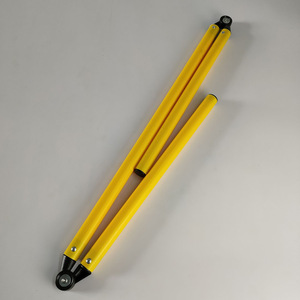 Poste de Slalom Portátil de PVC de Alta Calidad para Entrenamiento de Agilidad en Fútbol en Interiores/Exteriores, Base de Domo Amarilla - Product Image 3