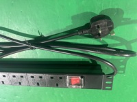 PDU de rack à 6 prises UK avec interrupteur, 13A, certifiée CE, en aluminium, montable 1U, pour centre de données et rack de serveurs