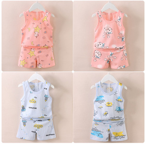 Set da 2 pezzi per neonati, con stampa di cartoni animati, senza maniche, in cotone, con canotta e pantaloncini, per l'estate - Product Image 2