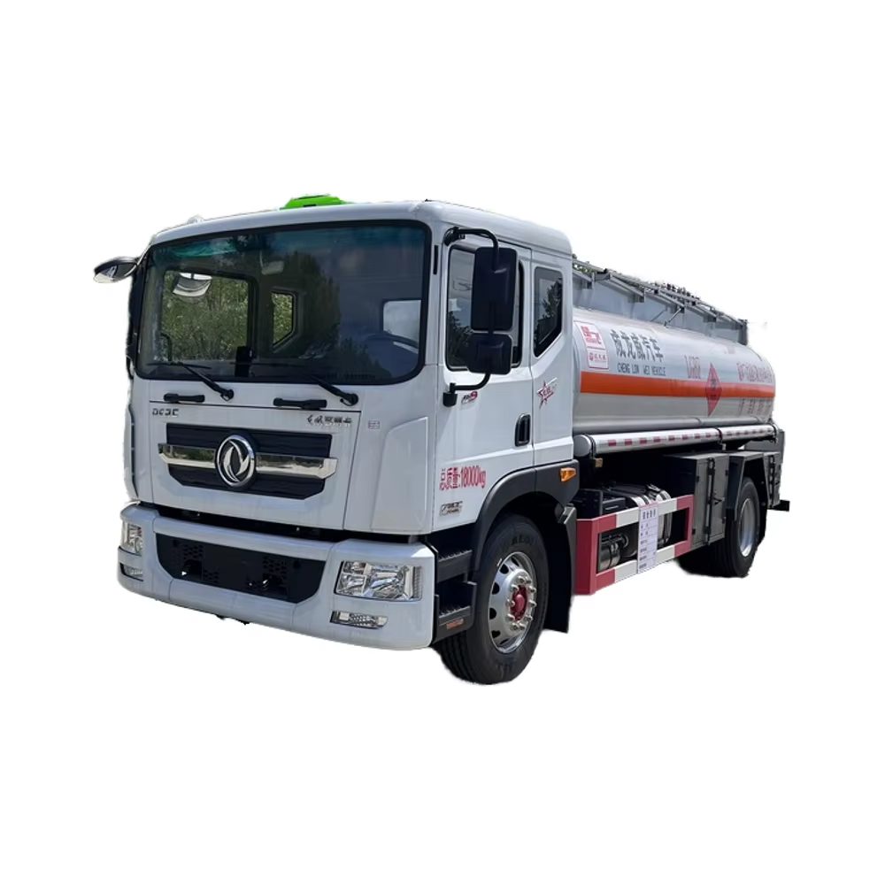 Factory DF Customized Dongfeng 13m³ CBM Diesel Transport Truck Dangerous Goods Transport Fuelling Vehicle Fuel Oil Tanker Truck