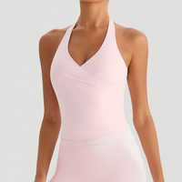 Tops activos de entrenamiento sin costuras transpirables a la moda para mujer Top de Primavera de talla grande PDS incorporado con cuello Halter de compresión