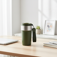 Grosir Logo kustom Mug kopi terisolasi vakum luar ruangan 500ml Tumbler baja tahan karat dengan pegangan dengan harga pabrik