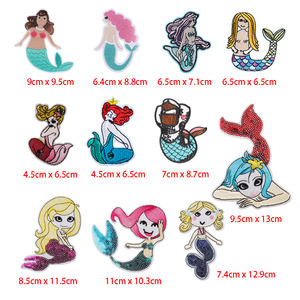 派手なおとぎ話キャラクターアイロンオンスパンコール刺繍魚骨貝類金魚マーメイドテールパッチ服バッグ用 - Product Image 2