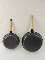Grosir peralatan masak dapur satu pegangan penggorengan baja karbon antilengket ramah lingkungan untuk memasak Panci