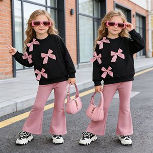 Completo Autunnale per Bambini Stile Europeo: <span class=keywords><strong>Felpa</strong></span> a Maniche Lunghe con Fiocco + Pantaloni a Zampa Tinta Unita, Set Due Pezzi per Bambina 6 Anni - Product Image 1