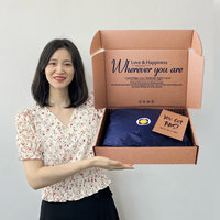 Boîte postale d'expédition kraft ondulé recyclable personnalisée pour l'emballage de sous-vêtements et les cadeaux