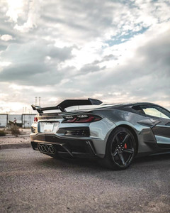 Nuevo Alerón de Fibra de Carbono para Corvette C8 2019- con Adhesivo, Estilo Z06 Mejorado - Product Image 4