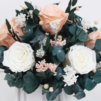 Articles de décoration intérieure avec logo personnalisé, roses éternelles conservées à jamais, bouquet de fleurs et plantes dans un vase en résine à texture marbrée
