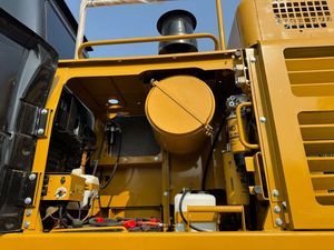 Excavatrice sur chenilles hydraulique CAT 349D2 d'occasion de qualité supérieure, pelleuse robuste de 49 tonnes pour les opérations minières et de carrière - Product Image 5