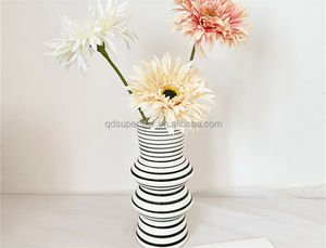 C-179 Crisantemo Artificial de Seda Clásico, Rama Individual, Flor Grande Blanca, Gerbera para Fotografía, Decoración de Bodas - Product Image 2