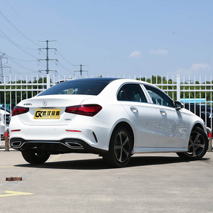 Auto Usate dalla Cina <span class=keywords><strong>Mercedes</strong></span>-Benz <span class=keywords><strong>Classe</strong></span> A 2022 Guida a Sinistra Turbo Pelle Scura 1.3T/2.0T 7DCT MBUX Smart Connect Berlina Compatta di Lusso - Product Image 5