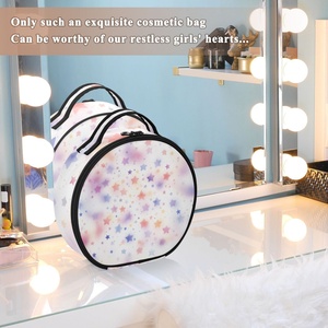 Nouvelle trousse de rangement cosmétique portable de forme ronde, sacs à maquillage imperméables, logo personnalisé, prix bas en vente - Product Image 5