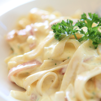 Pâtes Italiennes Traditionnelles Artisanales Tagliatelles de Haute Qualité Fusilli et Macaroni 500g pour des Plats Italiens Authentiques