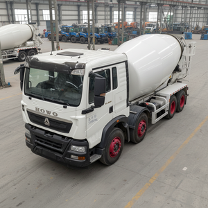 Camion malaxeur à <span class=keywords><strong>béton</strong></span> Howo 6x4 8x4 pour un mélange de <span class=keywords><strong>béton</strong></span> fluide et une <span class=keywords><strong>livraison</strong></span> stable sur les projets urbains et industriels - Product Image 2