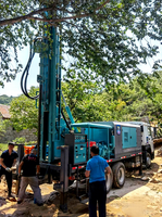 Foreuse hydraulique complète montée sur camion, machine de forage rotative diesel pour puits profonds et forage de puits d'eau