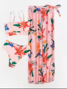 STOCK Custom Print Bandeau Top Bow Knots Front 3Pieces Swimsuit High Waist <strong>Bikini</strong> Beach <strong>Sarong</strong> - Product Image 5