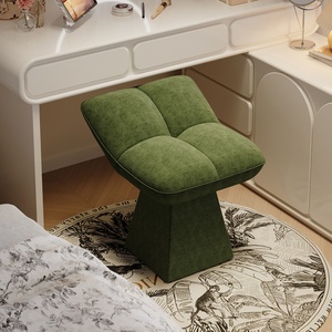 Silla de maquillaje tapizada en franela de pino, taburete <span class=keywords><strong>para</strong></span> cambiar zapatos en casa, diseño minimalista y moderno, silla de tocador de alta gama <span class=keywords><strong>para</strong></span> manicura - Product Image 1