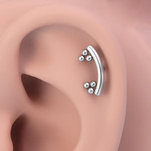 حلق أذن من الفولاذ المقاوم للصدأ 16G مع سلسلة شراشيب متدلية، مجوهرات ثقب الجسم للحلق والغضروف والشفاه، هدية - Product Image 2