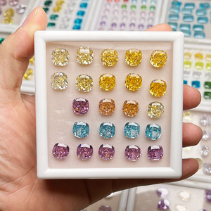 Top Qualität von kohlenstoff reichem Zirkonia Künstlicher Diamant Crushed Ice Flower Cut Kissen Schweizer Zirkonia - Product Image 4