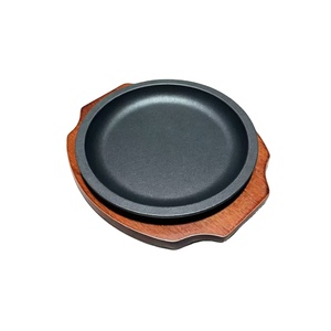 Poêle en <span class=keywords><strong>fonte</strong></span> Teppanyaki pour plaques à induction avec conservation de la chaleur et ensemble de batterie de cuisine en <span class=keywords><strong>fonte</strong></span> de forme circulaire 	 induction - Product Image 1