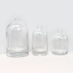 ขวดน้ำหอมแก้วใสทรงกลมหรูหราขนาด 30 มล. 50 มล. 100 มล. พร้อมฝาสีเงินด้านแบบวินเทจ - Product Image 5