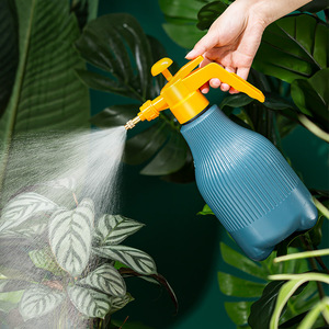 <b>Pink</b> Air Pressure <b>Spray</b> Bottle 2L Adjustable Nozzle For Home Gardening Plant Watering - Product Image 3