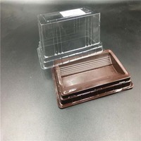 Conteneur triangulaire transparent en plastique pour tranches de gâteau avec impression en relief pour boulangerie, utilisation industrielle dans l'industrie alimentaire
