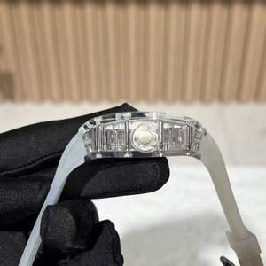 Montre mécanique tourbillon de luxe haut de gamme en cristal de saphir, de qualité supérieure, style tonneau, livraison incluse - Product Image 5