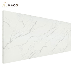 Vente directe d'usine, dalles de pierre de quartz blanc Calacatta poli artificiel personnalisé en Chine pour les comptoirs de cuisine - Product Image 3