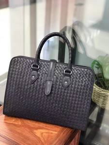 Porte-documents de luxe en cuir véritable tressé à la main pour homme, sacoche d'affaires professionnelle pour ordinateur portable, mallette de bureau haut de gamme personnalisable - Product Image 5